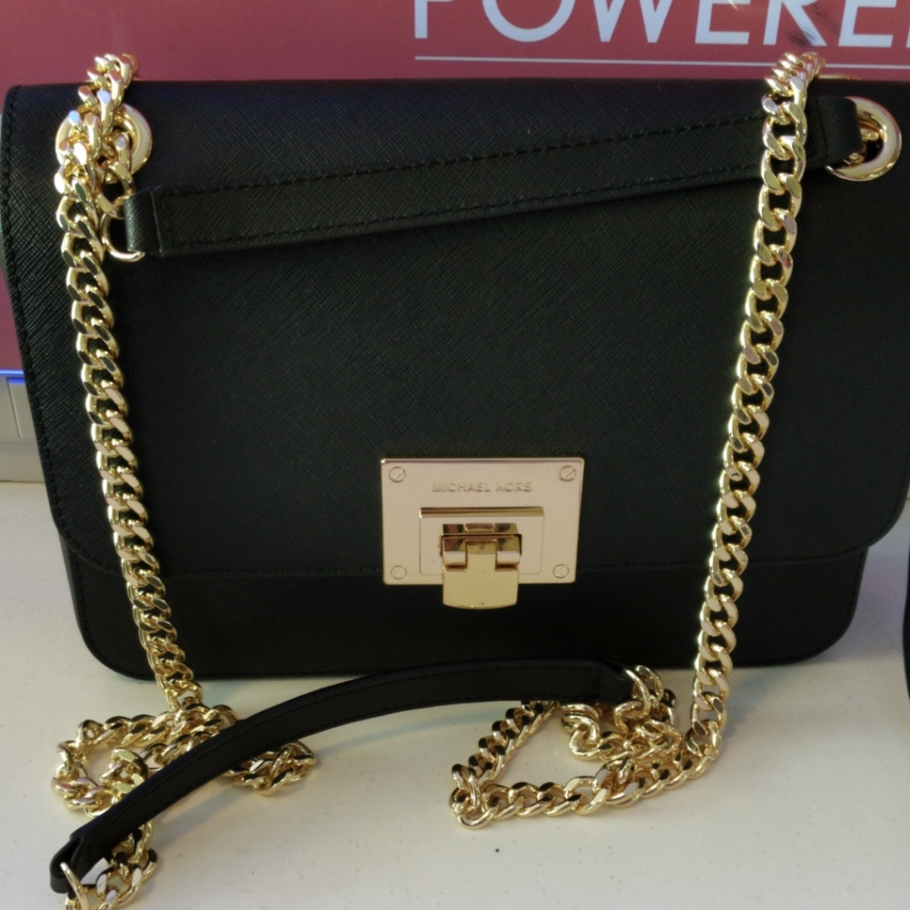 Michael's kors side/shoulder handbag